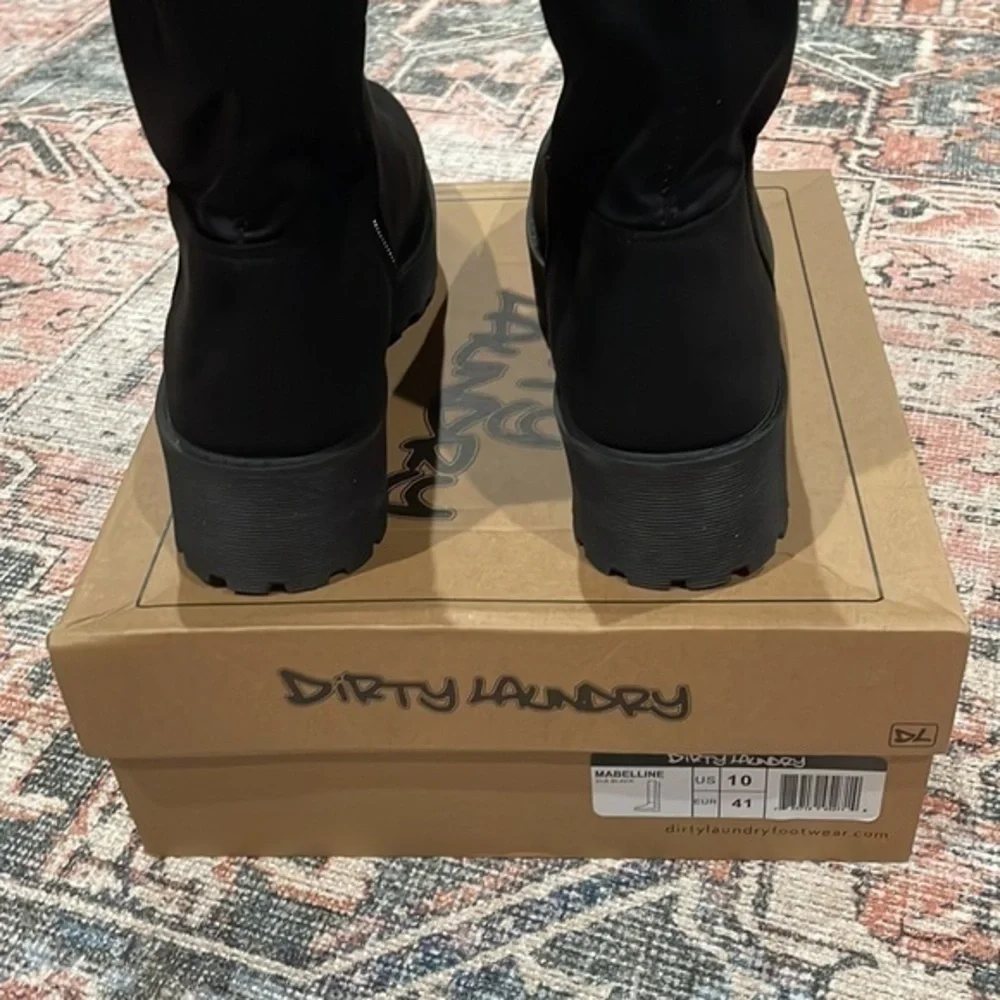 DIRTY LAUNDRY Black Mabelline Lug Sole Boots